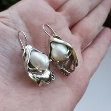 Load image into Gallery viewer, Hadar Designers 9k Yellow Gold Sterling Silver White Pearl Earrings (ms 328)