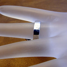 Load image into Gallery viewer, Hadar Designers Lava Zircon Ring 9k Yellow Gold Sterling Silver sz 7, 7.5 (ms)y