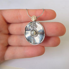 Load image into Gallery viewer, White pearl pendant 9k yellow gold sterling silver Handmade Hadar Designers () Last