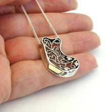 Load image into Gallery viewer, Filigree Pendant Zircon 9k Yellow Gold 925 Silver Handmade Hadar Designers () La