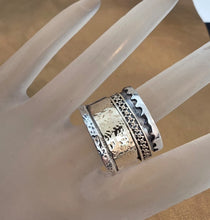 Load image into Gallery viewer, Swivel 9k Yellow Gold Sterling Silver Ring 7.5,8 Hadar Designers (I r367)LAST