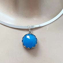 Load image into Gallery viewer, Ocean Quartz Wire Collar Pendant Sterling Silver Handmade Hadar Designers LAST