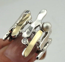 Load image into Gallery viewer, Pearl Zircon Ring 9k Yellow Gold Sterling Silver 7.5,8,8.5 Hadar Designers () 3L