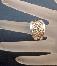 Load image into Gallery viewer, Filigree Ring 9k Yellow Gold 925 Sterling Silver size 7 Hadar Designers (I) LAST