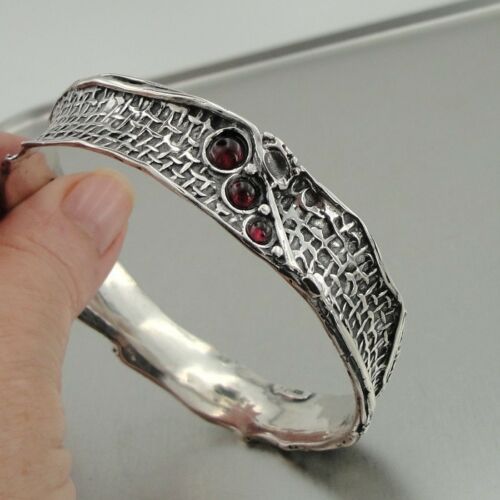 Hadar Designers red garnet bangle bracelet 925 sterling silver handmade (H 3142)