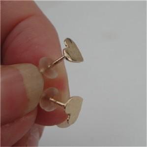 Hadar Designers NEW Handmade Tiny Heart 9K Yellow Gold Post Stud Earrings (e267)