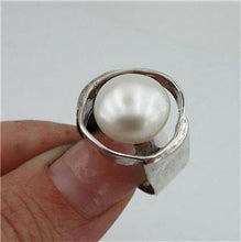 Load image into Gallery viewer, Hadar Designers Sterling 925 Silver Floating White Pearl Ring 7,7.5,8,9,10 (H dy