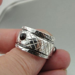 Hadar Designers Handmade Swivel 925 Sterling Silver Garnet Ring sz 7.5 (H) SALE