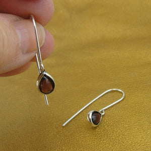 Hadar Designers Red Garnet Drop Earrings Handmade 925 Sterling Silver (ms 1710)