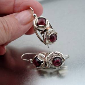 Hadar Designers Handmade 9k Rose Gold Sterling Silver Red Garnet Earrings ()LAST