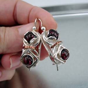 Hadar Designers Handmade 9k Rose Gold Sterling Silver Red Garnet Earrings ()LAST