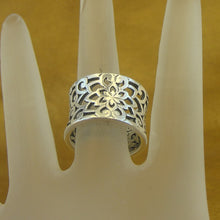 Load image into Gallery viewer, Filigree Ring 925 Sterling Silver  size 6.5,7 Handmade Hadar Designers (Ms 1718)Y