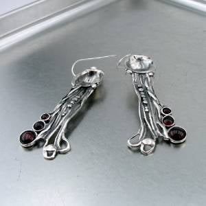 Hadar Designers Handmade Drop Dangle 925 Sterling Silver Red Garnet Earrings (H)