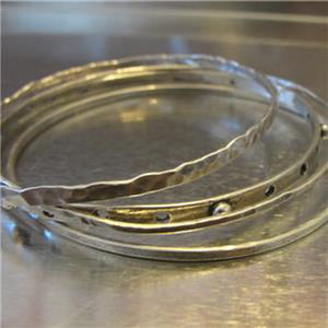 Bracelet 4 bangle 925 sterling silver set handmade textured Hadar Designers  (v)y