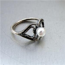 Load image into Gallery viewer, Hadar Designers Heart Sterling Silver Pearl Ring size 6.5 Handmade Sweet () SALE