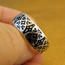 Load image into Gallery viewer, Hadar Designers 925 Sterling Silver Black Enamel Ring size 9, 9.5 Handmade (SN)Y