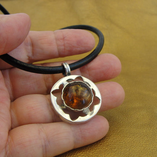 Hadar Designers Black Leather Amber 925 Silver Pendant Handmade Sophisticated (H
