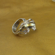 Load image into Gallery viewer, Hadar Designers Yellow Gold 925 Silver Floral Ring size 8,8.5 Handmade (VS) Y