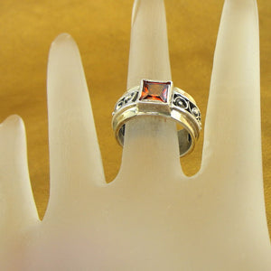 Hadar Designers Handmade 9k Yellow Gold 925 Silver Red Zircon Ring 6, 6.5 (vs) y