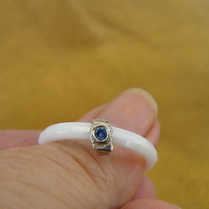 Blue Topaz Ring 10.5 Handmade White Ceramic 925 Silver Hadar Designers  (I r) Y