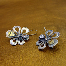 Load image into Gallery viewer, Hadar Designers Floral Zircon Earrings Yellow Gold 925 Silver Handmade (MS) Y