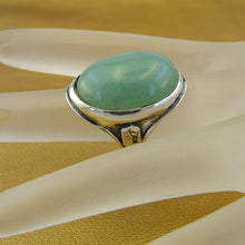 Load image into Gallery viewer, Hadar Designers Aventurine Ring 925 Sterling Silver Size 5 Handmade (H 184)y