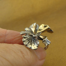 Load image into Gallery viewer, Hadar Designers floral ring sz 6,7,8,9 yellow gold 925 sterling silver (gr)ey