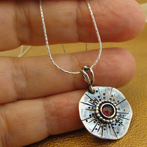 Hadar Designers Red Garnet Pendant 925 Sterling Silver Artist Handmade (MS*)y