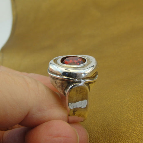 Hadar Designers Red Zircon Ring sz 8,8.5 Handmade 925 Sterling Silver (H) LAST