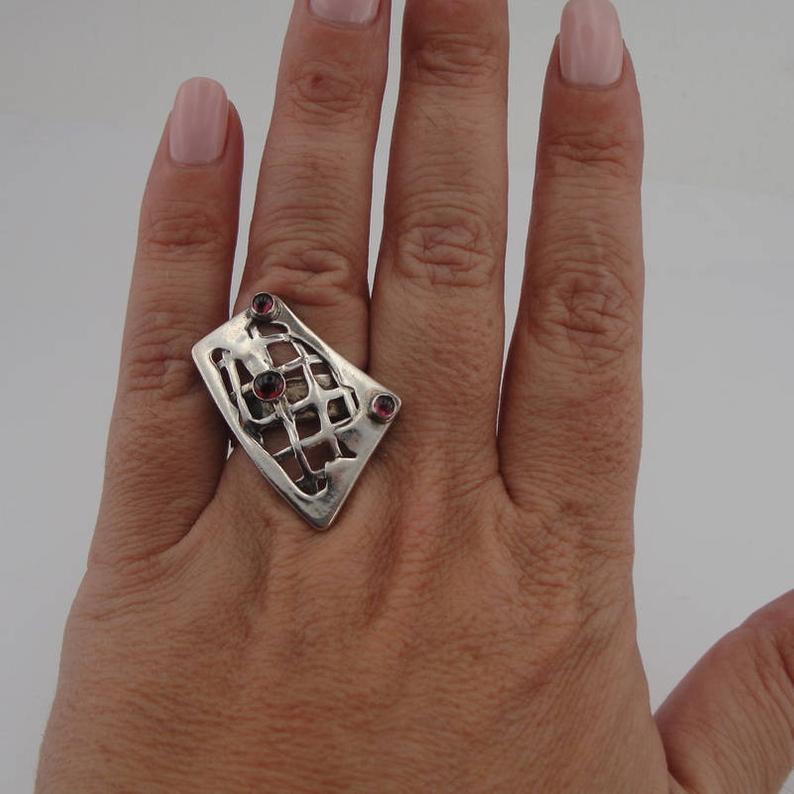 Hadar Designers 925 Sterling Silver Red Garnet Ring size 7.5 Handmade (H) Last