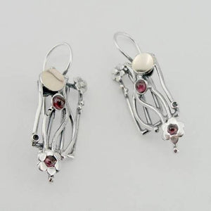 Hadar Designers Red Garnet Earrings floral 9k Gold 925 Sterling Silver (ms 640)