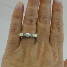 Load image into Gallery viewer, Hadar Designers Israel Pearl Ring 9k Yellow Gold Sterling Silver Handmade Art(ms