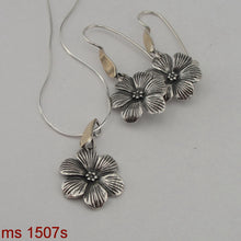 Load image into Gallery viewer, Hadar Designers Floral Pendant Earrings Set yellow Gold 925 Silver (MS 1507)py