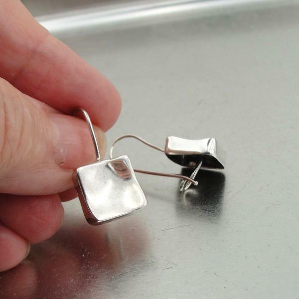 Hadar Designers 925 Silver Drop Earrings Handmade Simple Modern Art Hammered ()