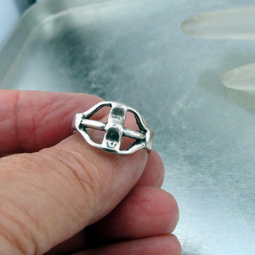 Hadar Designers Handmade Artistic 925 Sterling Silver Ring size 6.5 (H) SALE