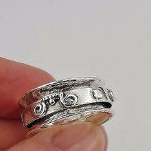 Load image into Gallery viewer, Hadar Designers Handmade Spinner Swivel Sterling Silver Ring sz 6.5, 7 (H) SALE