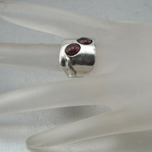 Load image into Gallery viewer, Hadar Designer Modern Handcrafted 925 Silver Granet Ring size 6,7,8,9,10 (H 1006
