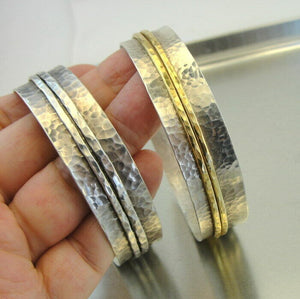 Hadar Designers Handmade 14k Gold Fi Sterling Silver Hammered Bangle Bracelet (v